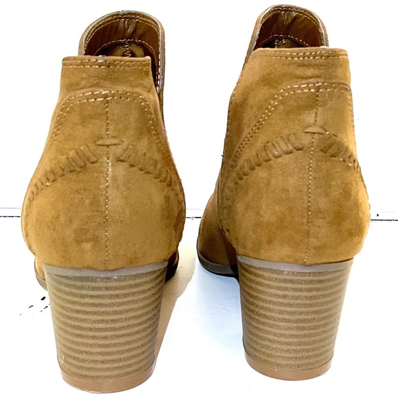 INDIGO RD CHESTNUT FAUX SUEDE WESTERN COWGIRL SLIP ON ANKLE BOOT SZ 8.5M - Picture 7 of 12